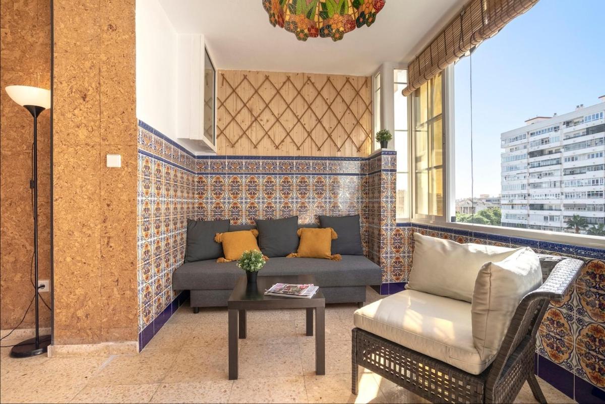 -Malagasunapts- West Beach Malaga Seafood & Relax Exterior photo